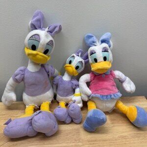 Disney Daisy Duck Plush Bundle – Set of 3 – Great Deal!